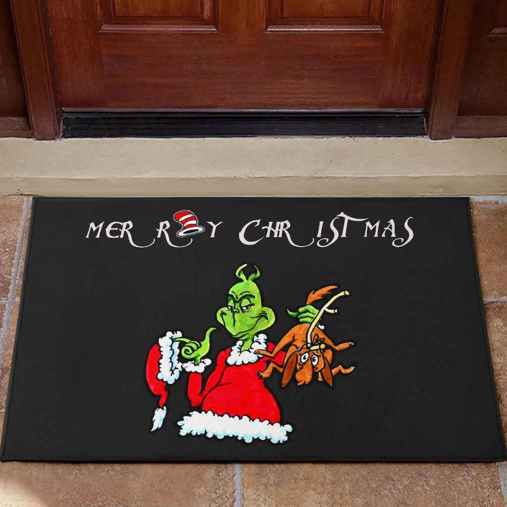 Christmas Rubber Doormat | Grinch Holding Max Tail Rubber Doormat Home Decor