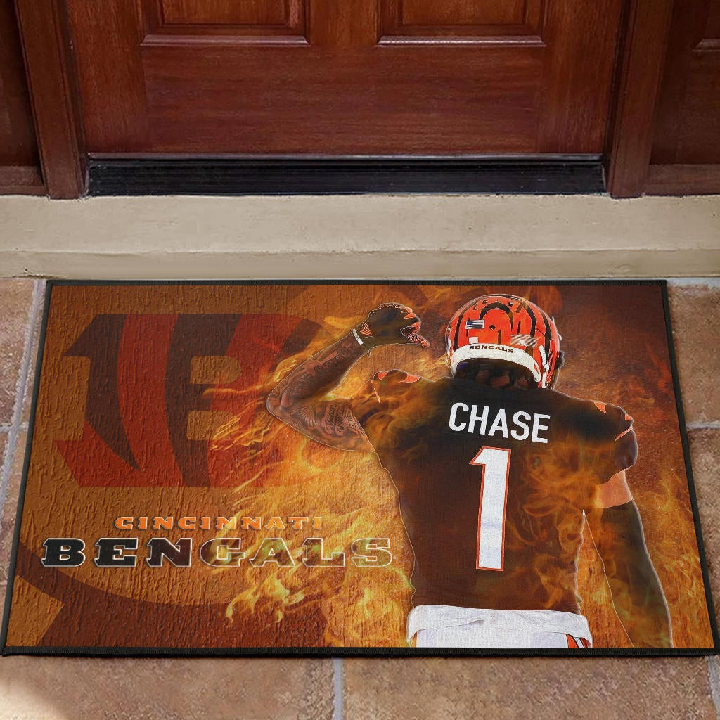 Cincinnati Bengals American Football Team Rubber Doormat Ja'Marr Chase 01 Flaming From The Back Rubber Doormat Home Decor