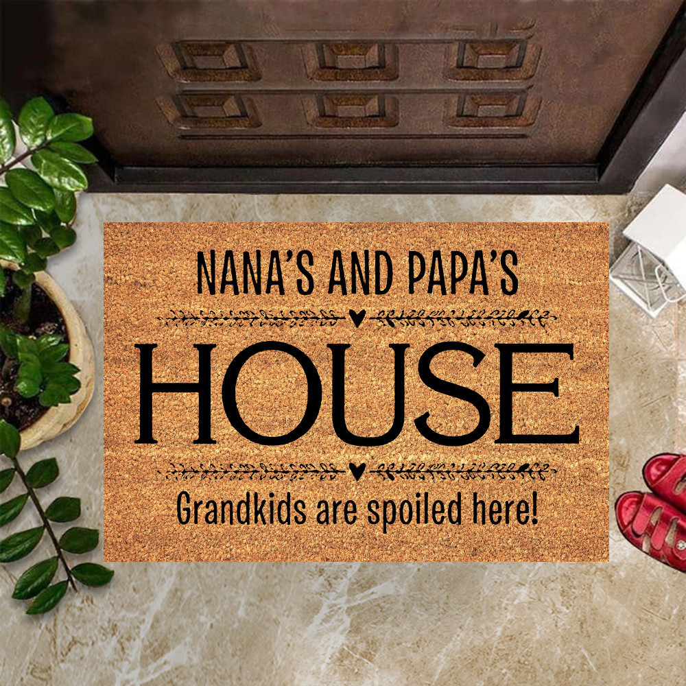 Nana's And Papa's House Grandkids Are Spoiled Here Rubber Doormat Front Door Mat Home Decoration