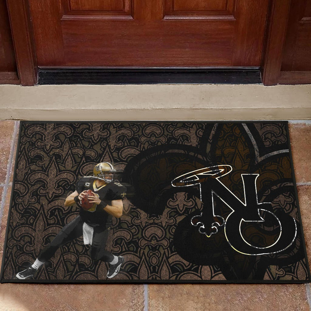 New Orleans Saints American Football Drew Brees 09 Ready To Throw Rugby Ball Saints Doodle Rubber Doormat Home Decor