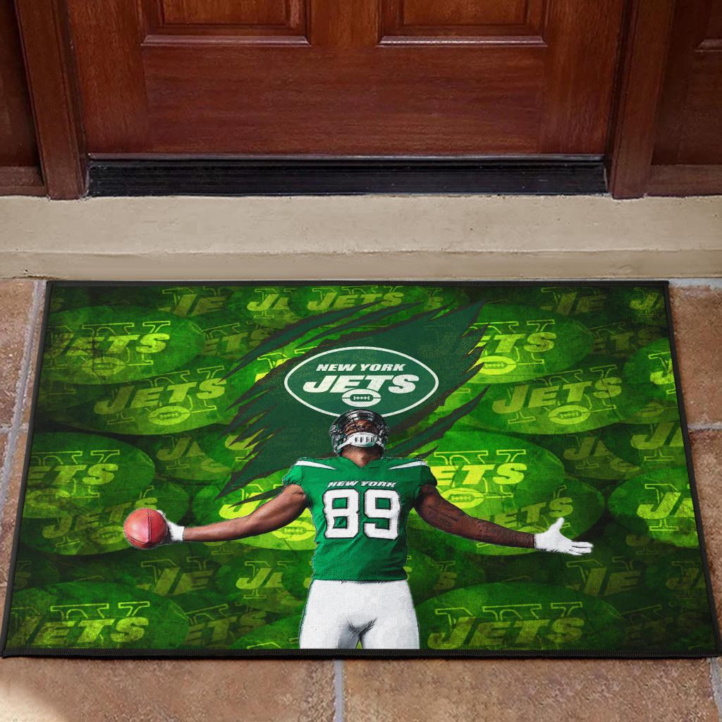 New York American Football Jets Football Player 89 Celebrating Score Holding Ball  Rubber Doormat Home Decor