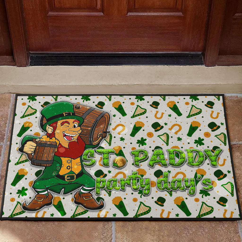 Saint Patrick's Leprechauns Drinking Beers St. Patrick Symbols Patterns Rubber Doormat Home Decor