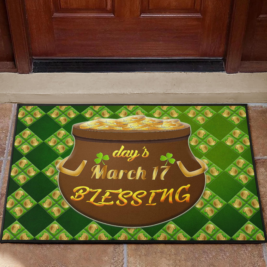 Saint Patrick's Mar 17 Blessing Pot Of Gold Coins Rubber Doormat Home Decor